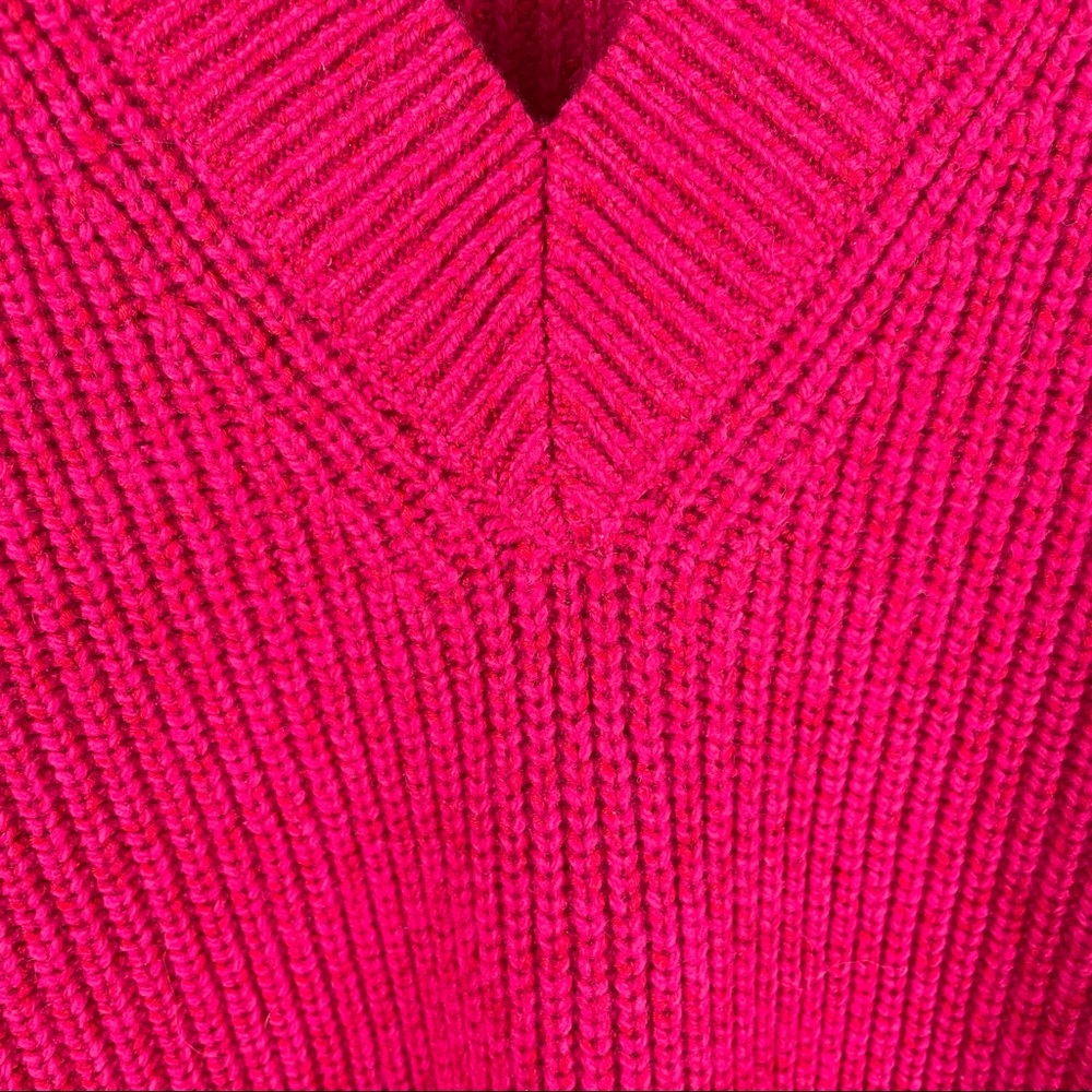 Athleta  Shasta V-Neck Oversized Sweater Fuchsia Size M Wool Blend - Picture 5 of 10